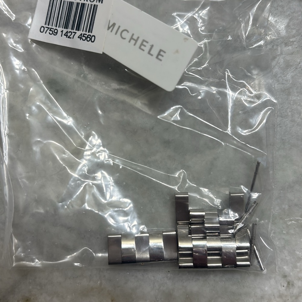Michele Sport Sail Chronograph 38mm Ladies Watch, battery replaced. - Picture 7 of 10